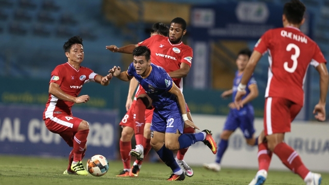 Tiến Linh báo tin không vui cho HLV Park Hang Seo