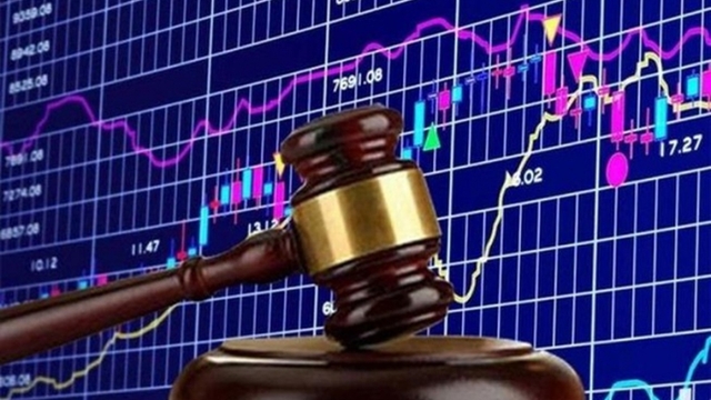 Ủy ban Chứng khoán xử phạt hàng loạt doanh nghiệp vi phạm hành chính