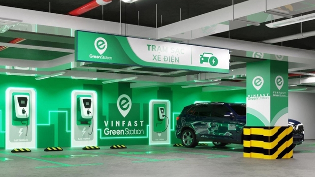 Cộng đồng đua nhau khoe “chứng nhận đặt cọc” xe điện Việt đầu tiên