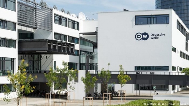 Hành trình gay cấn rời khỏi Afghanistan tới Đức của các nhà báo DW