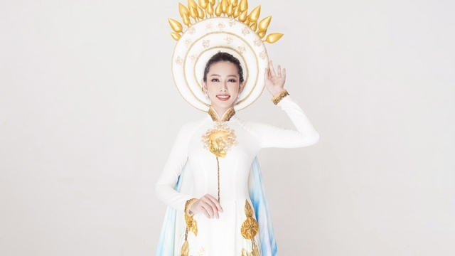 Trang phục của các đại diện Việt Nam thể hiện tính dân tộc tại đấu trường sắc đẹp 2021