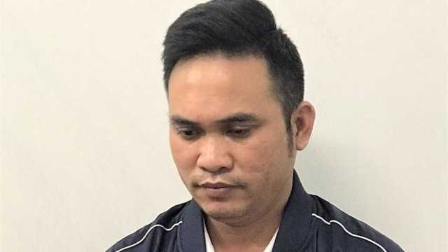 Nóng 24h: "Nổ" có quan hệ rộng, một nhà báo chiếm đoạt 1 tỷ đồng