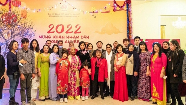 Overseas Vietnamese hold Tet get-togethers in Poland, Morocco