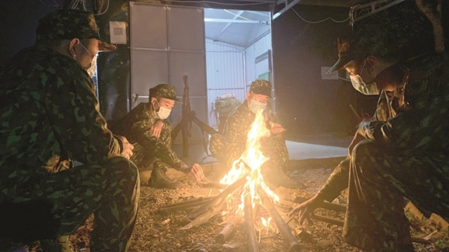 Year-end night at Po Hen border post during COVID-19 fight