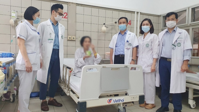 Uống cafe giảm cân, người phụ nữ bị co giật phải cấp cứu