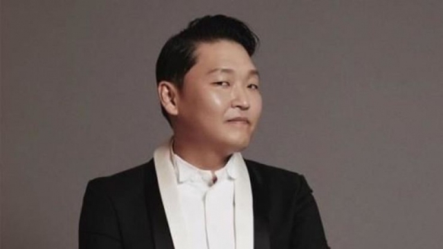 PSY kỷ niệm 10 năm ra mắt bản hit "Gangnam Style"