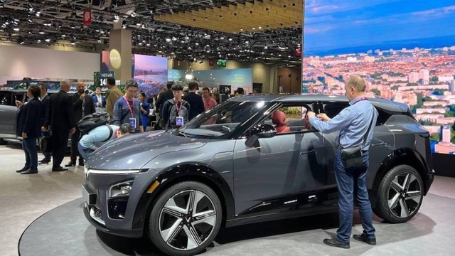 4 mẫu SUV của VinFast “làm mưa làm gió” tại Paris Motor Show 2022