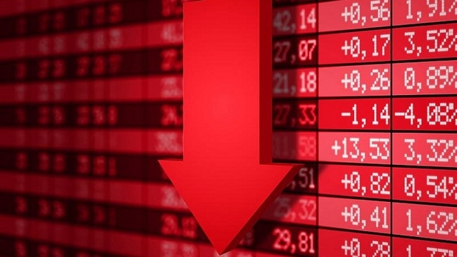 VN-Index tiếp tục đối mặt với áp lực giảm sâu
