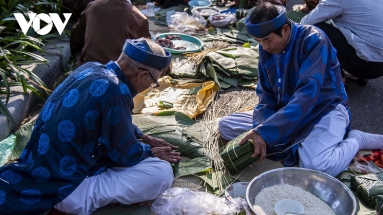 Joyful Tet atmosphere descends on Thua Thien-Hue province