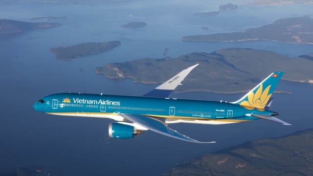 Vietnam Airlines điều chỉnh nhiều đường bay quốc tế để tránh bão Doksuri