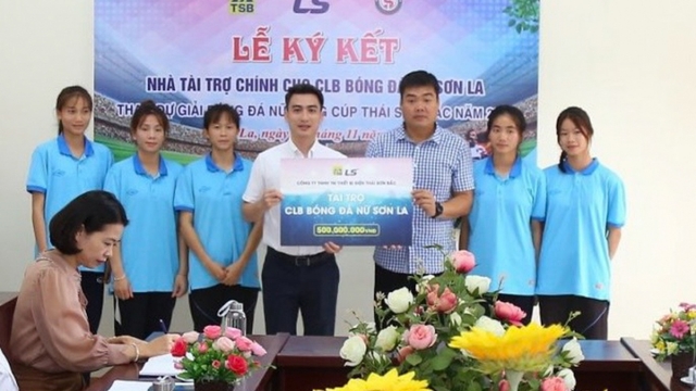 Bóng đá nữ Việt Nam đón tin cực vui từ giải VĐQG