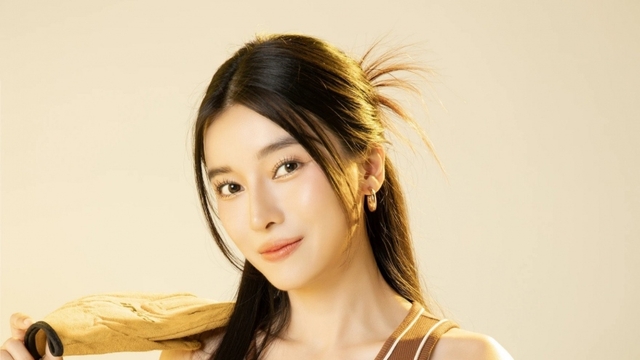 Chuyện showbiz: Cao Thái Hà đón tuổi 34, trải lòng về con đường mới