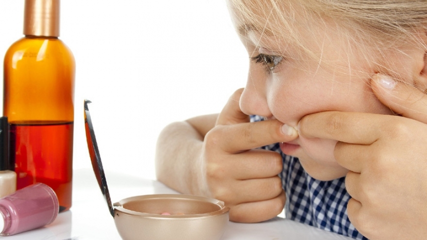 10 tuổi đã dậy thì: Vạch mặt thủ phạm