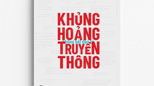 Nhà báo Lê Quốc Vinh ra mắt sách "Khủng hoảng không bắt đầu từ truyền thông"