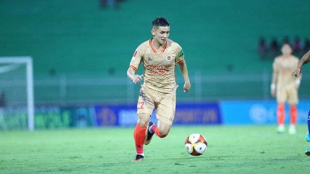 Chuyển nhượng V-League: Thêm 1 cầu thủ rời CLB CAHN