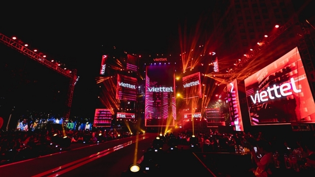 Công bố chuỗi sự kiện tri ân khách hàng hướng tới 20 năm Viettel kinh doanh di động