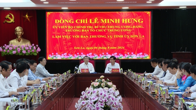 Trưởng Ban Tổ chức Trung ương làm việc với Ban Thường vụ Tỉnh uỷ Sơn La