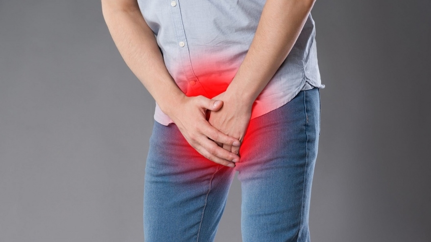 Trẻ mới thành niên đã phát hiện giãn tĩnh mạch tinh