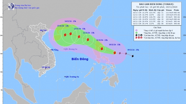 Bão Toraji đang trên vùng biển phía Đông Bắc đảo Luzon, mạnh cấp 11, giật cấp 13