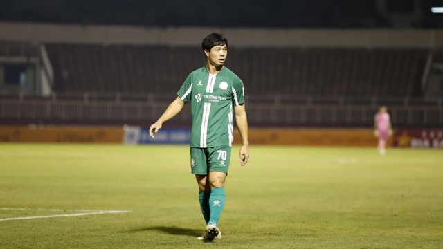 Thống kê bất ngờ về Công Phượng mùa giải 2025/2026