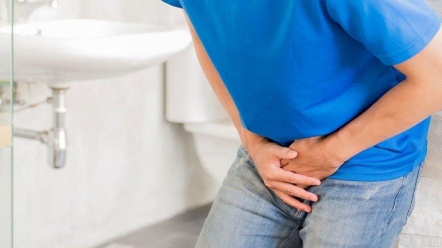 Có cần kiêng quan hệ tình dục sau mổ phì đại tuyến tiền liệt?