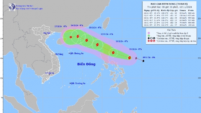 Bão số 8 di chuyển theo hướng Tây Bắc mạnh cấp 10, giật cấp 12