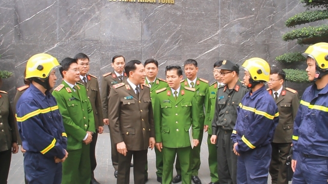 25 cán bộ, chiến sĩ Bộ Công an lên đường sang Myanmar làm nhiệm vụ cứu hộ