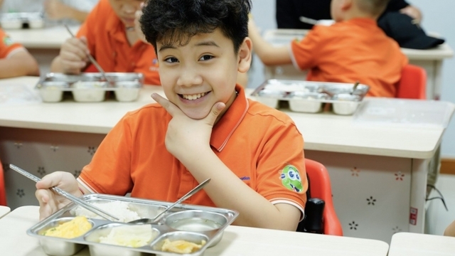 Bữa trưa miễn phí cho học sinh: Hà Nội đã sẵn sàng?