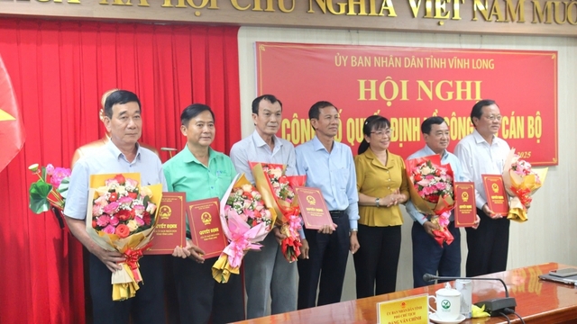 Nhiều cán bộ chủ chốt tại Vĩnh Long nghỉ hưu trước tuổi theo Nghị định 178