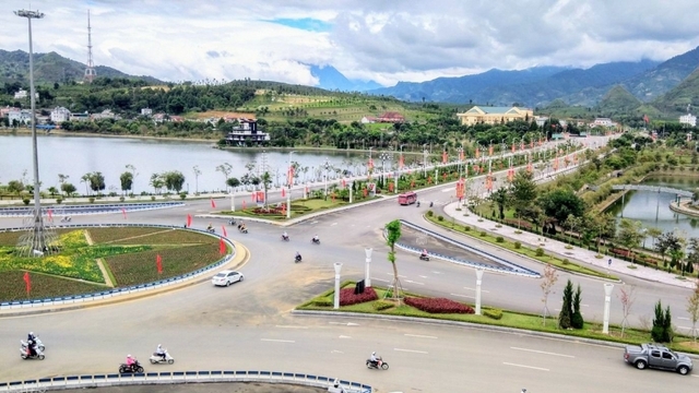 Lai Châu hướng về đại lễ