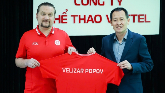 HLV Velizar Popov chia sẻ về khác biệt khi dẫn dắt Thể Công Viettel