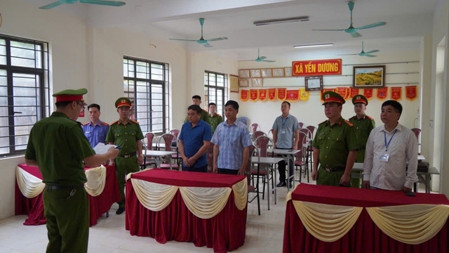 Bắc Kạn: Khởi tố 2 lãnh đạo xã do thiếu trách nhiệm gây hậu quả nghiêm trọng
