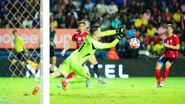 Dẫn trước 2-0, CAHN vẫn cay đắng nhìn Buriram vô địch Cúp C1 Đông Nam Á
