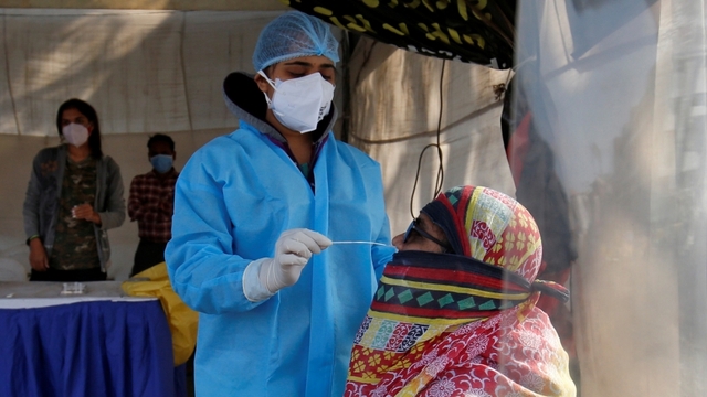 New Delhi (Ấn Độ) ban hành hướng dẫn y tế để ứng phó với số ca Covid-19 tăng