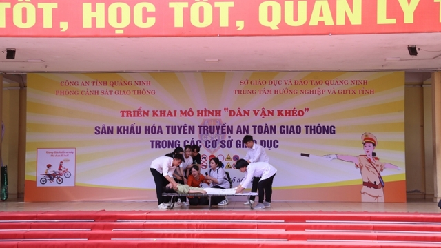 Tăng cường bảo vệ trẻ em trên không gian mạng