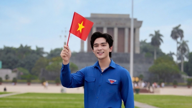 Nam Vương Minh Ứng thăm Lăng Bác dịp nghỉ lễ 30/4