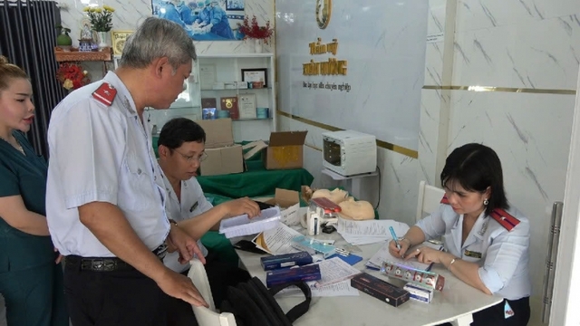 Dừng hoạt động cơ sở thẩm mỹ Xuân Hương (Tiền Giang) vì tồn tại nhiều vi phạm