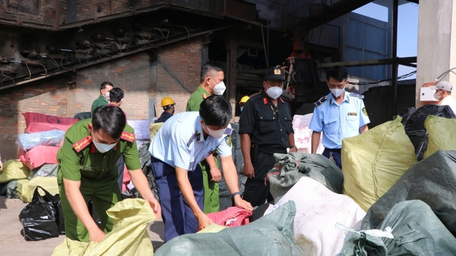 Tiêu hủy hơn 133.000 bao thuốc lá nhập lậu