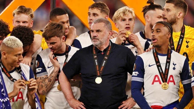 Vô địch Cúp C2 châu Âu 2024/2025, HLV Tottenham nguy cơ vẫn bị sa thải