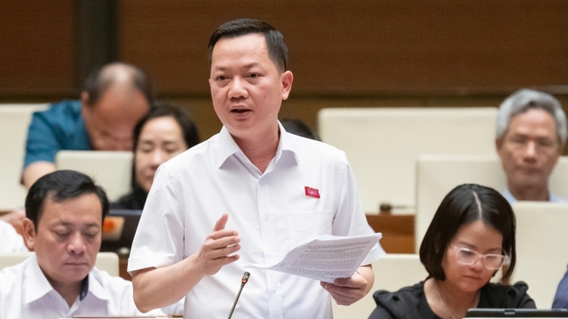 Sữa, thực phẩm chức năng giả chỉ là "phần nổi của tảng băng trôi"