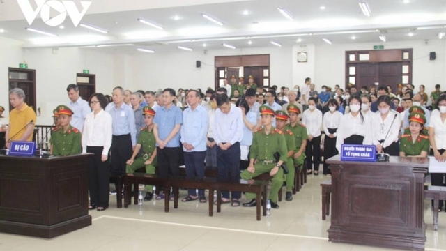 Nóng 24h: 114 bị hại có đơn xin giảm nhẹ hình phạt cho bị cáo Trịnh Văn Quyết