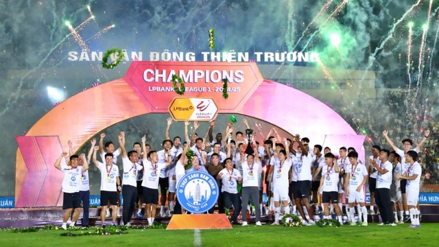 Nam Định giao hữu với đội châu Phi, tham dự 5 đấu trường ở mùa giải 2025/2026