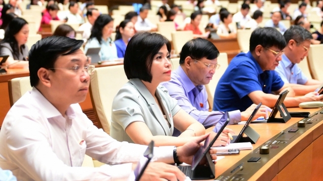 Giải pháp nào bảo vệ trẻ em trong kỷ nguyên số?