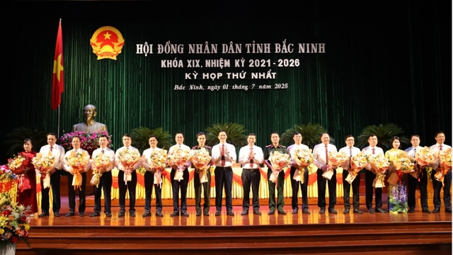 HĐND tỉnh Bắc Ninh họp kỳ thứ nhất thông qua công tác nhân sự