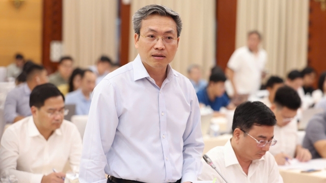 Bộ Công an nói về vụ bán dầu ăn chăn nuôi cho người