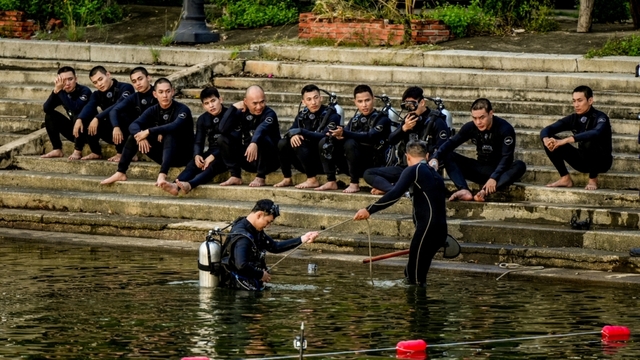 Kiều Minh Tuấn căng thẳng vì nhiệm vụ “rợn tóc gáy” trong "Chiến sĩ quả cảm"