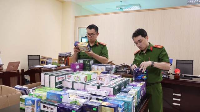 Công an Phú Thọ thu giữ hàng triệu viên thực phẩm chức năng giả