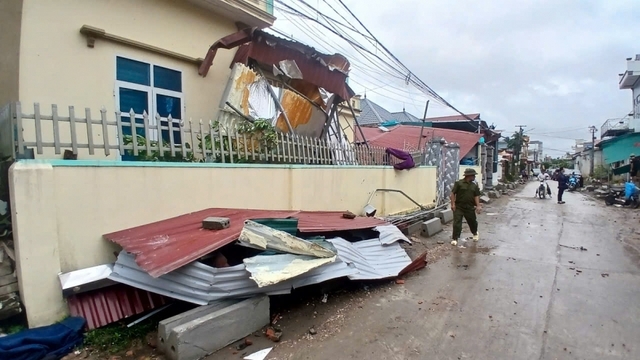 Hơn 357 tỷ đồng bồi thường thiệt hại do bão số 10 Bualoi