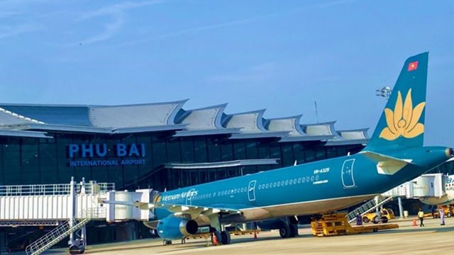 Cục Hàng không yêu cầu đóng cửa 4 sân bay do ảnh hưởng của bão Bualoi