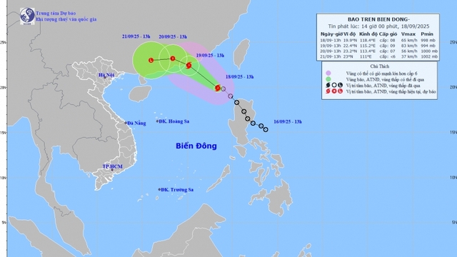 Áp thấp nhiệt đới trên Biển Đông đã mạnh thành bão số 8 Mitag từ trưa nay (18/9)